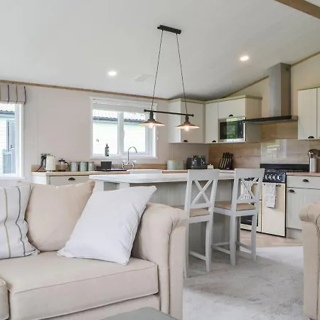 Snittlegarth Luxury Lodge Two - Uk38009