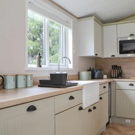 Snittlegarth Luxury Lodge Two - Uk38009 Ireby